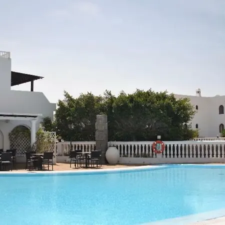 Διαμέρισμα Chromotherapy Atmosphire Wifi,sattv,pool Costa Teguise